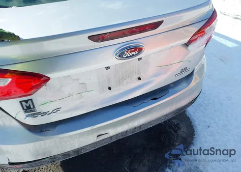 2014 Ford Focus Se z USA, uszkodzony, nr VIN 1FADP3F25EL434448